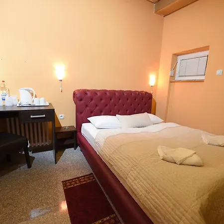 Apartment Inn Rooms *